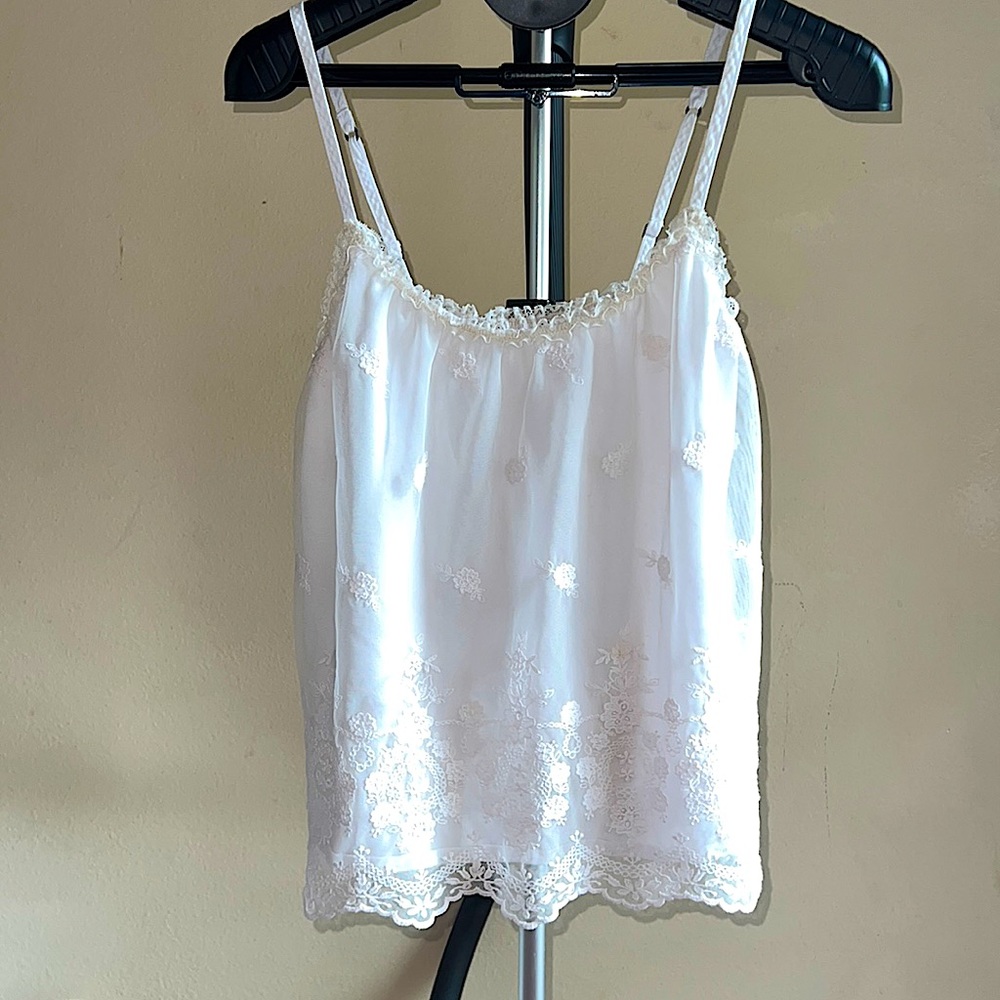 Hollister Embroidered Lace Lined Tank